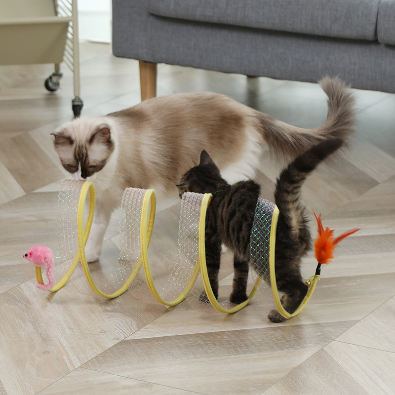 Tunicat - Spiral Worm Toy for Cats